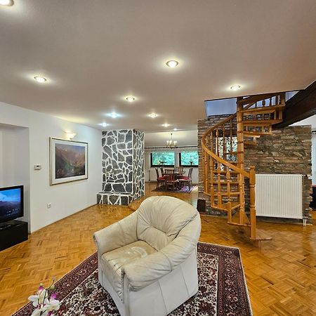 Apartment Nina With Private Terrace Tour As Ljubljana Eksteriør bilde